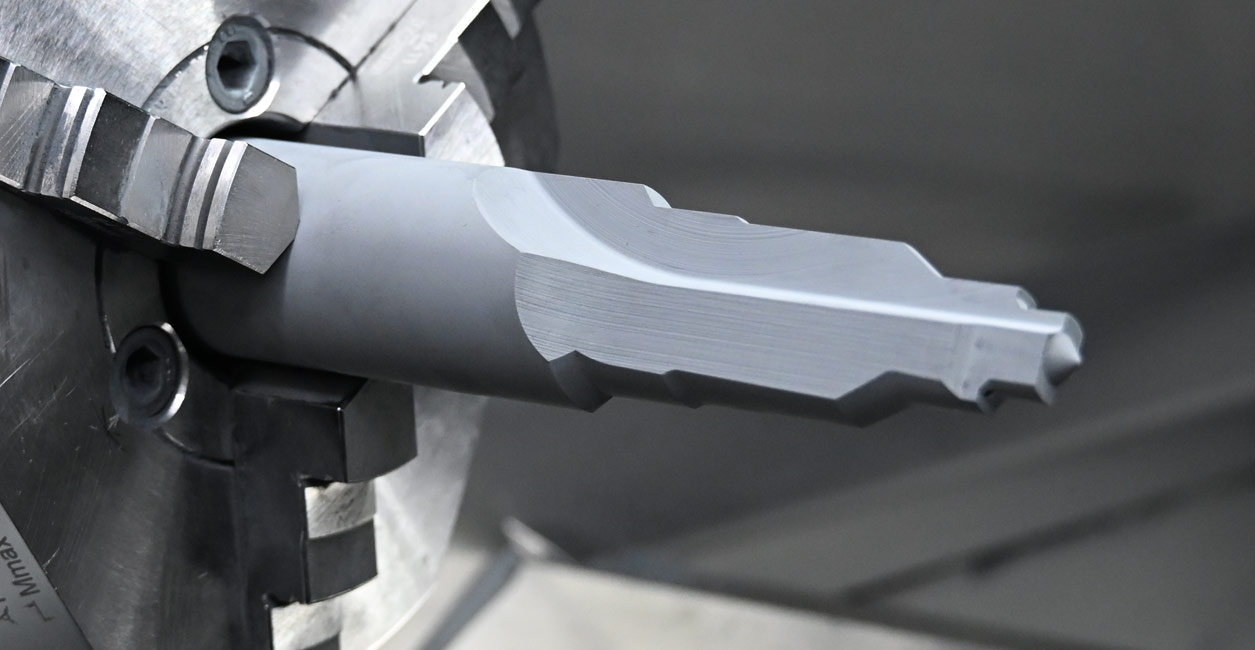 Warum die Präzision in der Hartmetallfertigung schon im Grünling entsteht